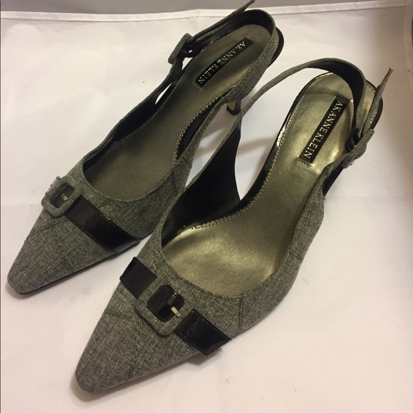 Anne Klein Shoes - Sale!!Classy! Anne Klein Heels 7M